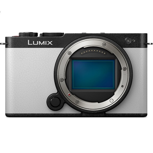 Panasonic Lumix DC-S9 Body Only White